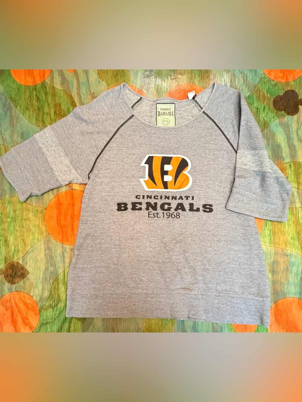 Women’s Tommy Bahama Football Short Sleeve Pullover NFL Cincinnati Bengals Sz La